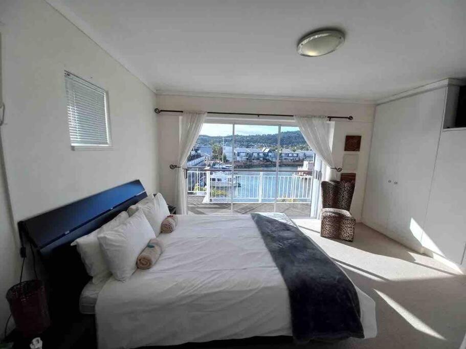 Waterfront - 1 South Quay Lovely Two Bed On Water 克尼斯纳 外观 照片