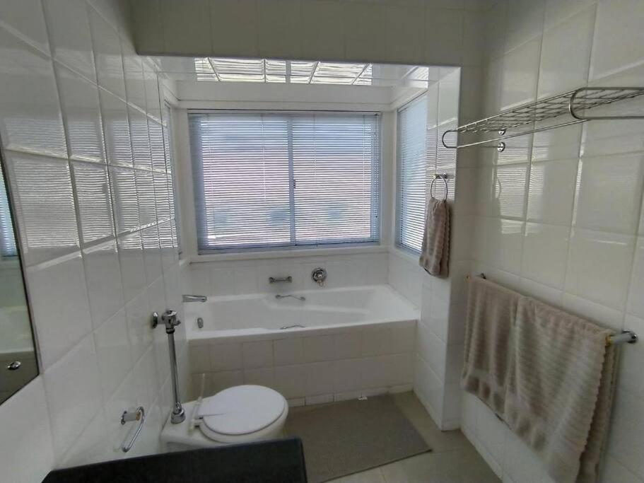 Waterfront - 1 South Quay Lovely Two Bed On Water 克尼斯纳 外观 照片